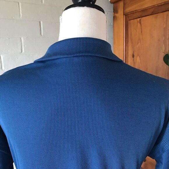 LONG Sleeve pullover sweater blue with collar NWOT - Picture 6 of 7